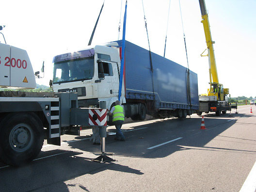 Levage poids lourds - Autoroute